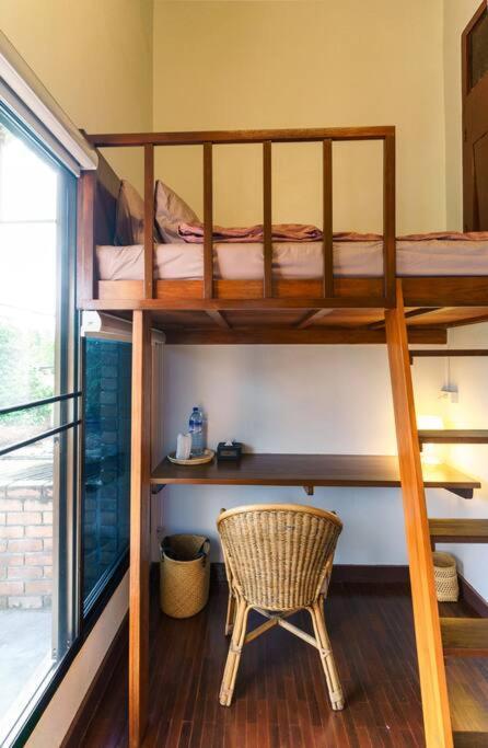 Solo - Fong Lee Cc Lampang Walking Street Apartment ภายนอก รูปภาพ