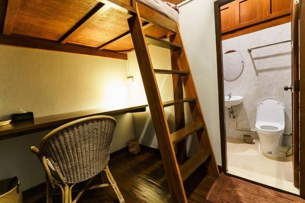 Solo - Fong Lee Cc Lampang Walking Street Apartment ภายนอก รูปภาพ